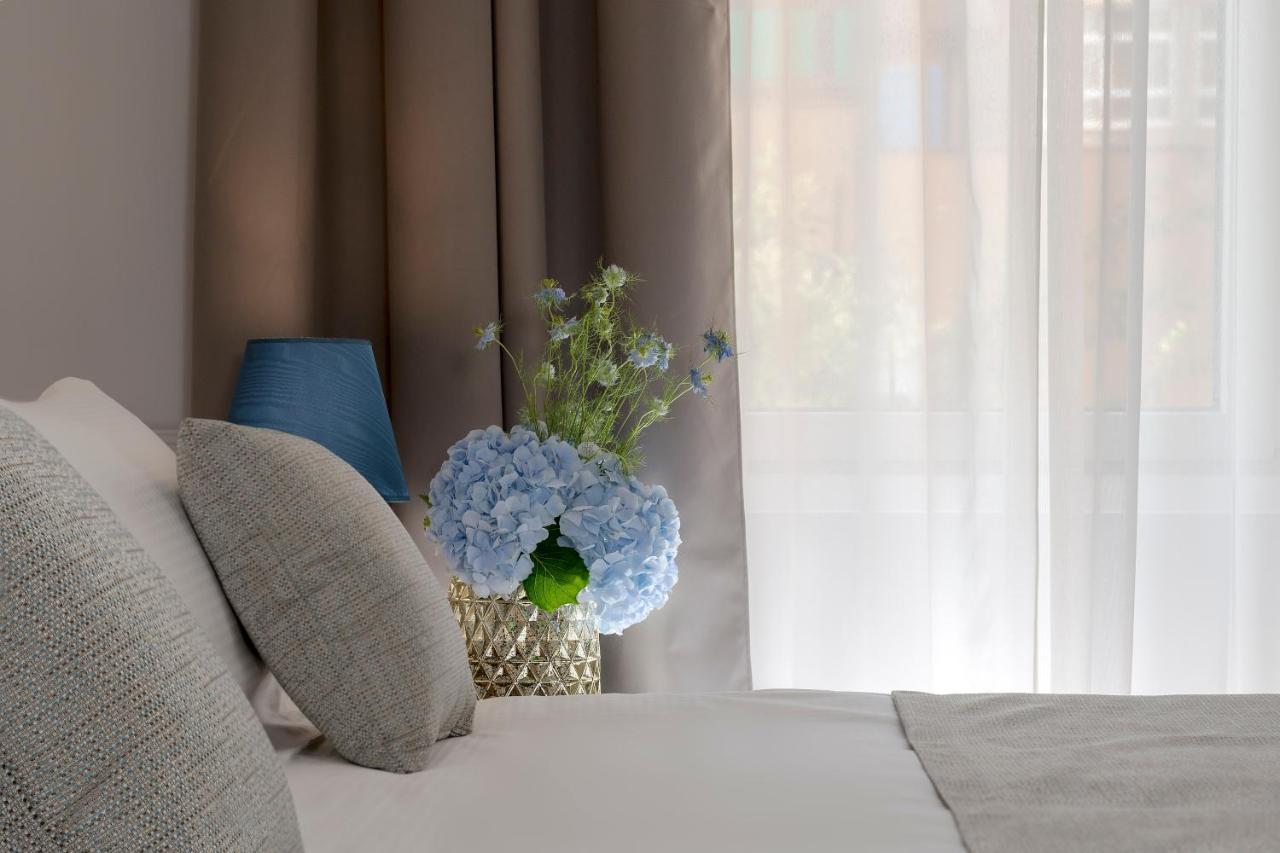 Hotel La Ville Рим Экстерьер фото