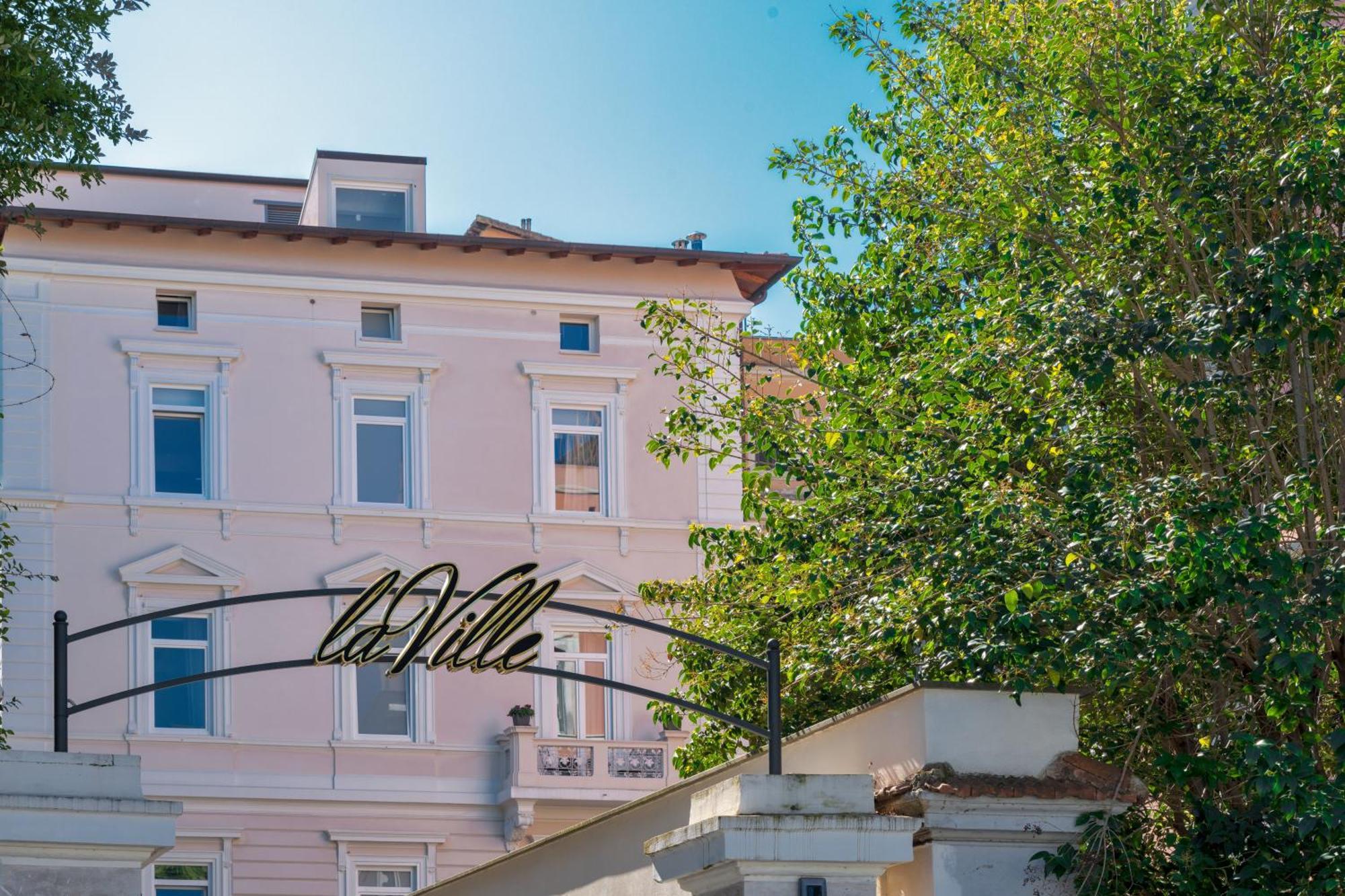 Hotel La Ville Рим Экстерьер фото